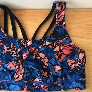 Lululemon ◉ Sports Bra Colorful Strappy Back